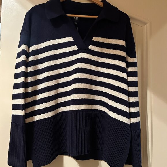 Brand New With Tags - Gap Sweater - Picture 1 of 2
